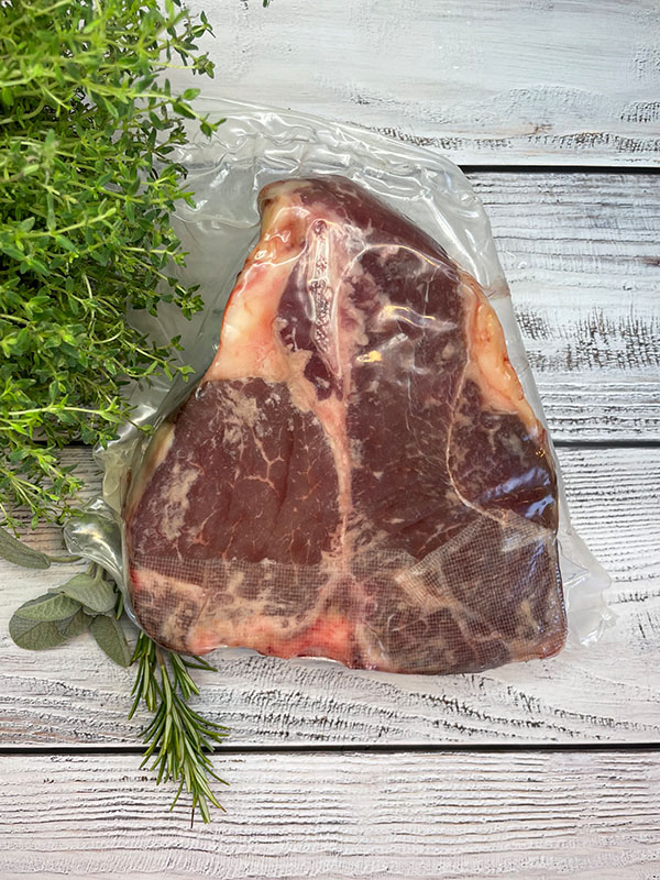 T-Bone-Steak – zwei Fleischhighlights aus Rindfleisch in einem. 1 Stück (800g)