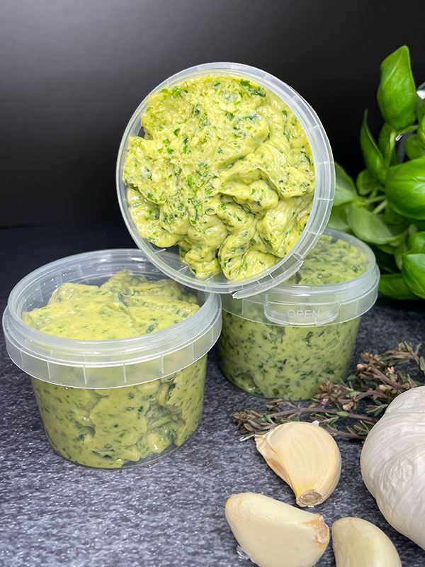 Hausgemachte Bärlauch-Butter – frische Würze für den Grillgenuss