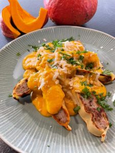 Kürbis-Maultaschen in Kürbis-Sahne-Sauce