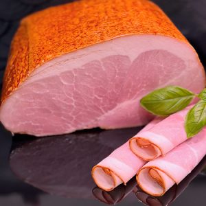 Heißgeräucherter Wacholder-Schinken aus der Schweineunterschale, kräftig im Geschmack mit typischer Wacholdernote.