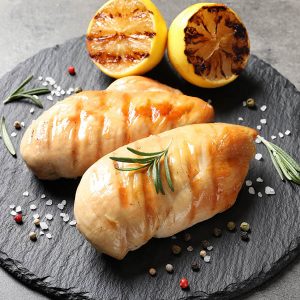 Zarte Hähnchenbrust in frischer Zitrone-Ingwer-Marinade – leicht, aromatisch und perfekt für eine schnelle, gesunde Küche.