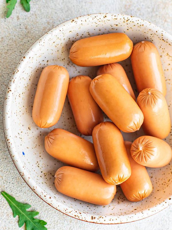 Party-Saiten: Die Mini-Version unserer beliebten Saitenwürste – herzhaft, knackig und perfekt für Party, Brotzeit oder den kleinen Hunger zwischendurch.