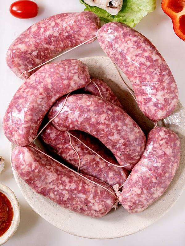 Italienische Salsiccia mit Fenchel und Weißwein – würzig, saftig und perfekt für Grill oder Pfanne. Jetzt online bestellen.