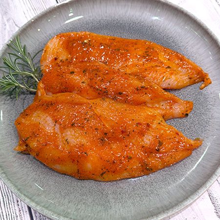 Zarte Hähnchenbrust in frischer Zitrone-Ingwer-Marinade – leicht, aromatisch und perfekt für eine schnelle, gesunde Küche.