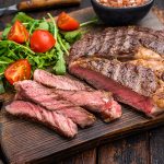 Rib-Eye-Steak – zart, saftig und voller Aroma. 1 Stück (300g – verpackt). Fleisch von der Metzgerei Schneider Pliezhausen